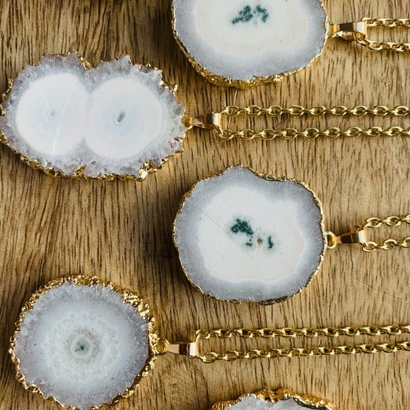 High quality solar quartz pendant - Picture 6 of 6